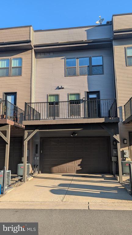 Building Photo - 13222 Lake Waterview Wy