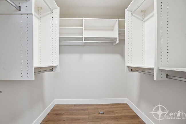 Building Photo - 2348 NW 45th Ave