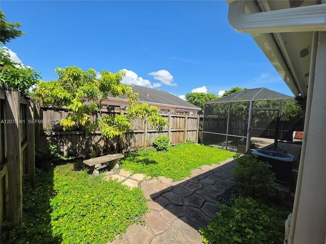 Building Photo - 10076 NW 51st Terrace