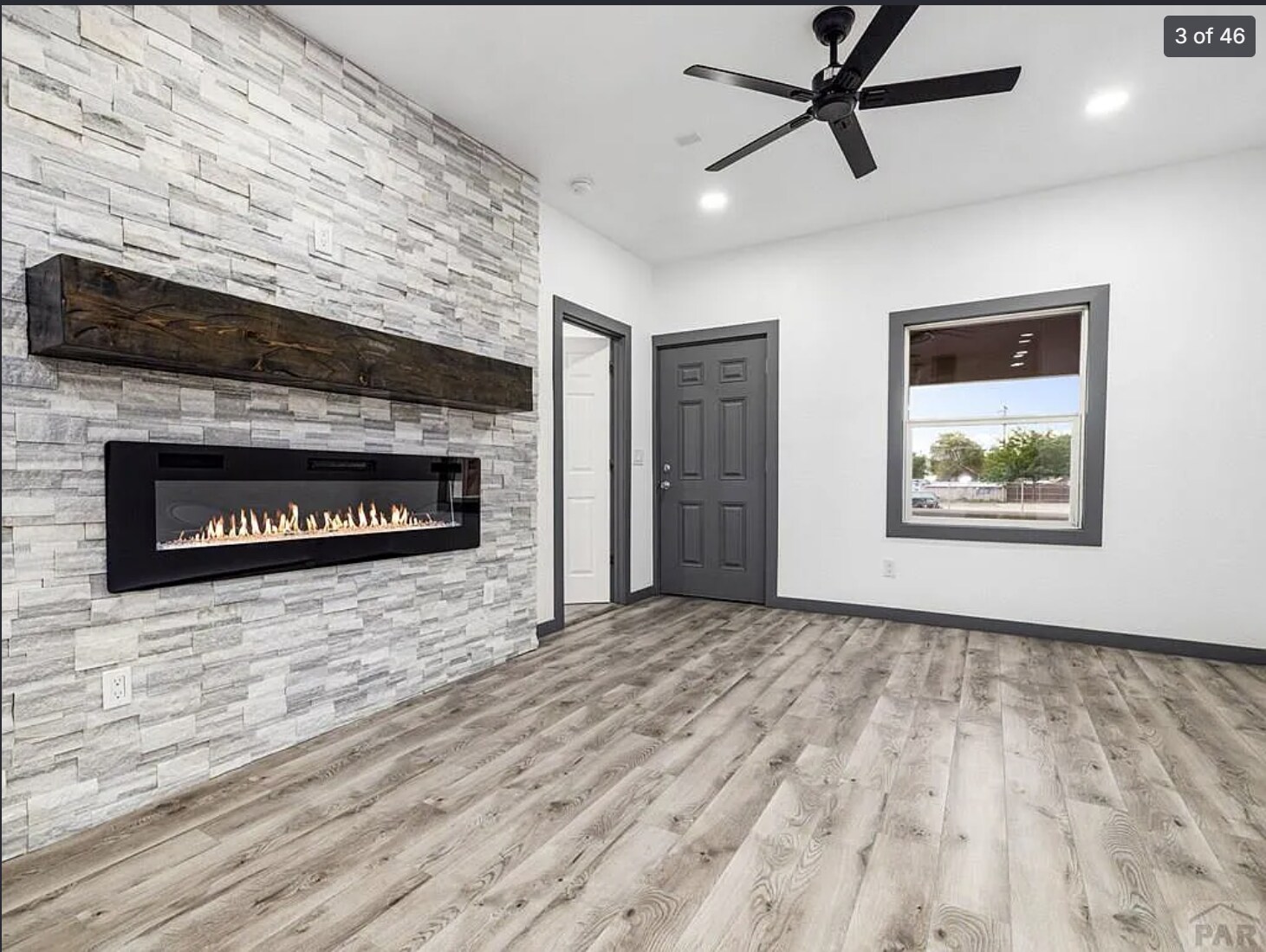 Building Photo - 1835 E 4th St