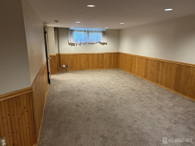 Building Photo - 53 Boxgrove Pl
