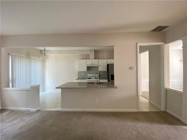 Building Photo - 5454 Medlock Corners Dr