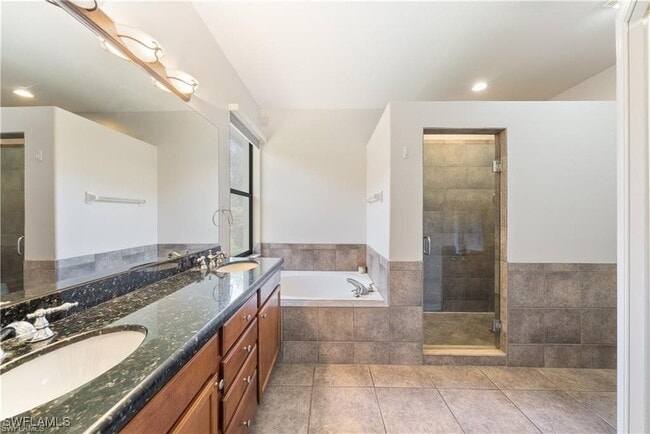 Building Photo - 14864 Indigo Lakes Cir