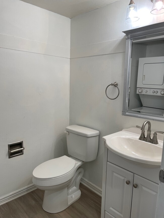 Building Photo - 12191 Bannock St