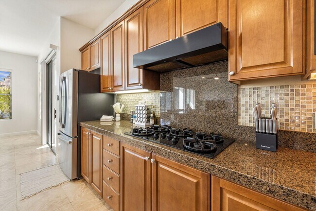 Building Photo - 49460 Rancho San Francisquito