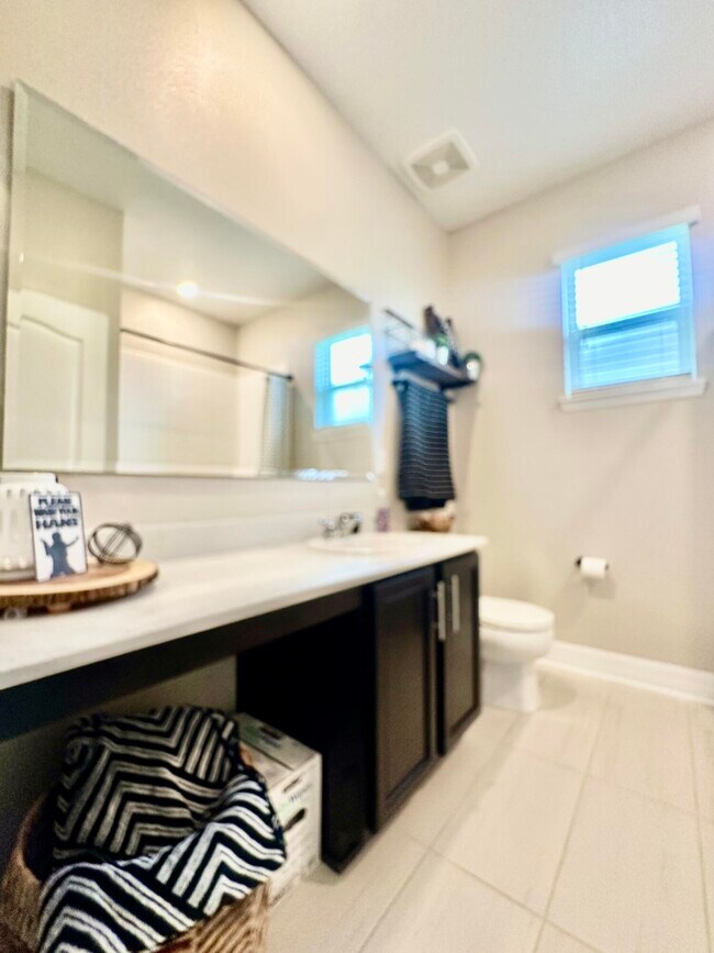 Building Photo - 1256 Potenza Dr