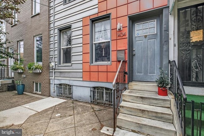 Building Photo - 1434 S 17th St