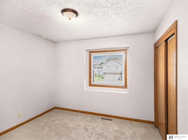 Building Photo - 3427 Faye Dr