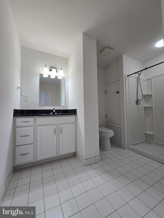 Building Photo - 4368 Cresson St