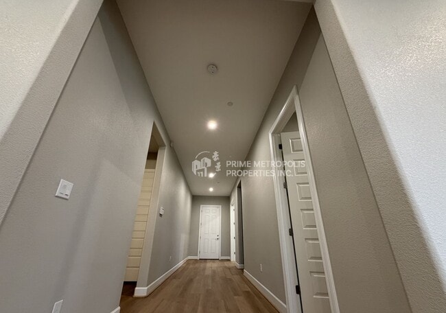 Building Photo - 681 Bacarra St