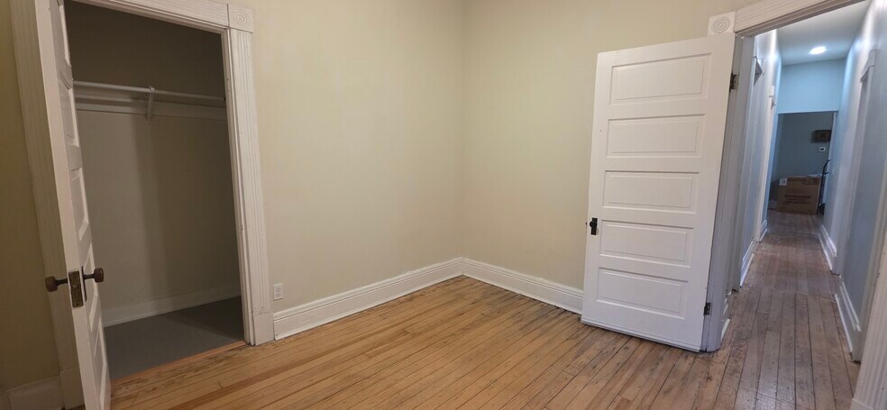 Building Photo - 3711 Morris Pl