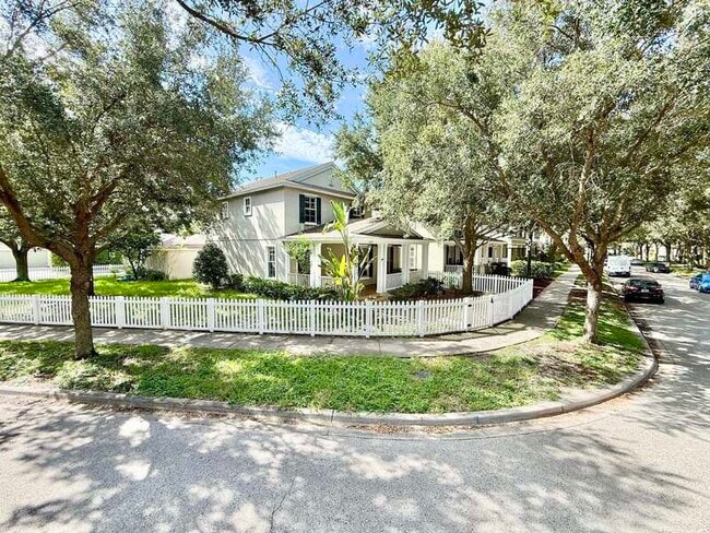 Building Photo - 16221 Bridgewalk Dr