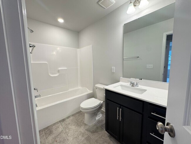 Building Photo - 523 Hester Rd