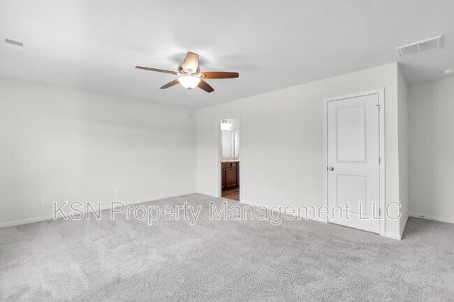 Building Photo - 126 Riverwood Rd