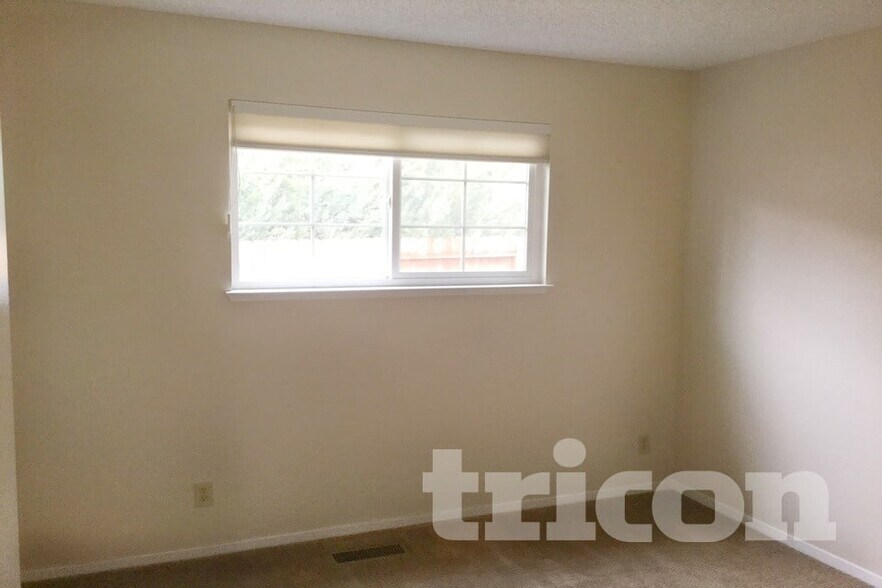 Building Photo - 3740 Boulder Ct