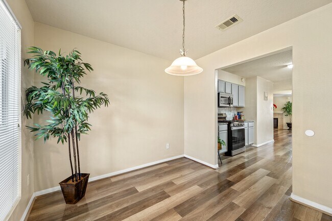 Building Photo - 3234 Clipper Winds Way