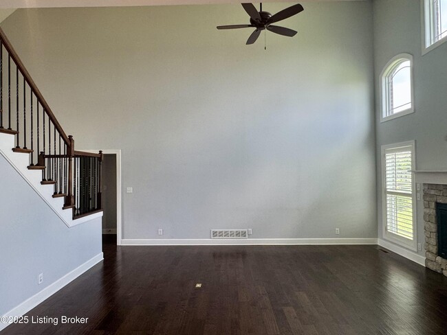 Building Photo - 1606 Church Side Dr
