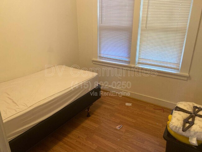Building Photo - 47730 Christel Ln