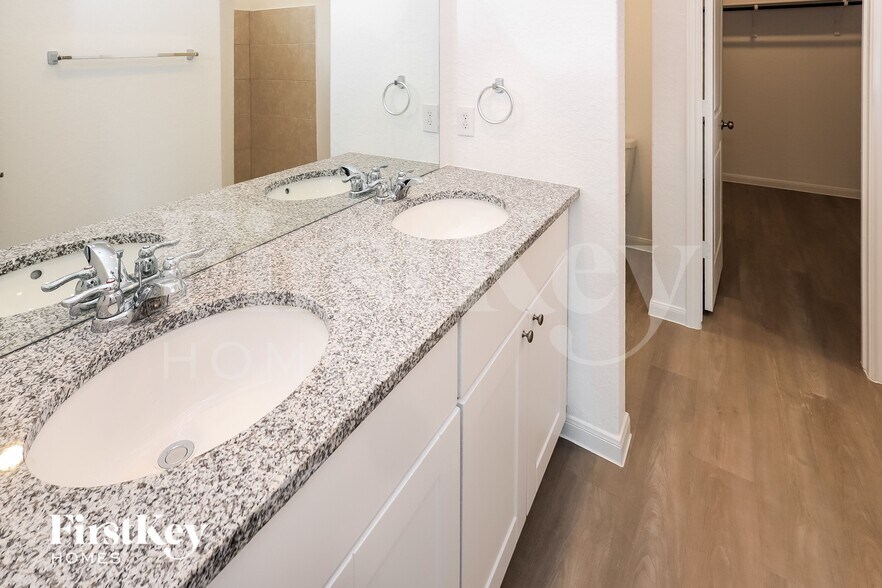 Building Photo - 6736 Arid Wy