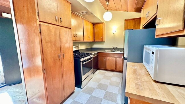 Building Photo - A Unique House Tucked Away