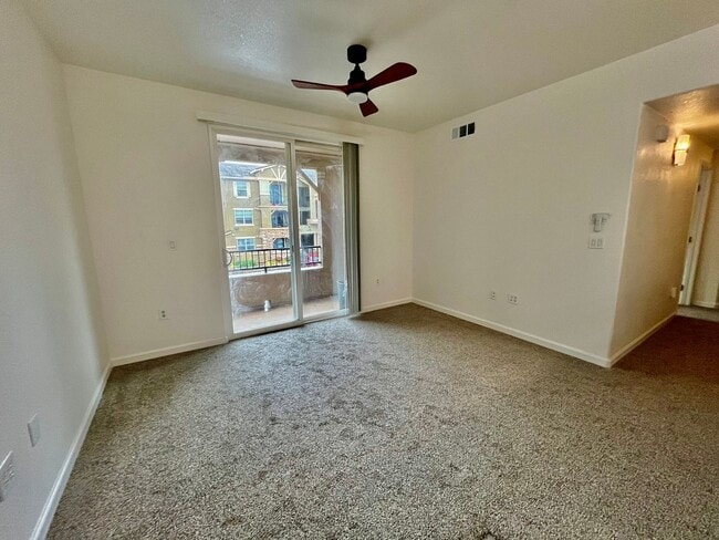 Building Photo - Completely Remodeled Two Bedroom Condo in ...