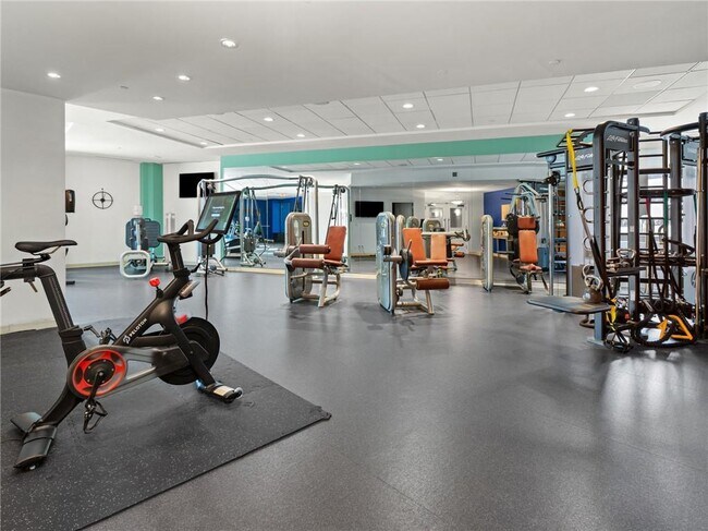 Building Photo - 3376 Peachtree Rd NE