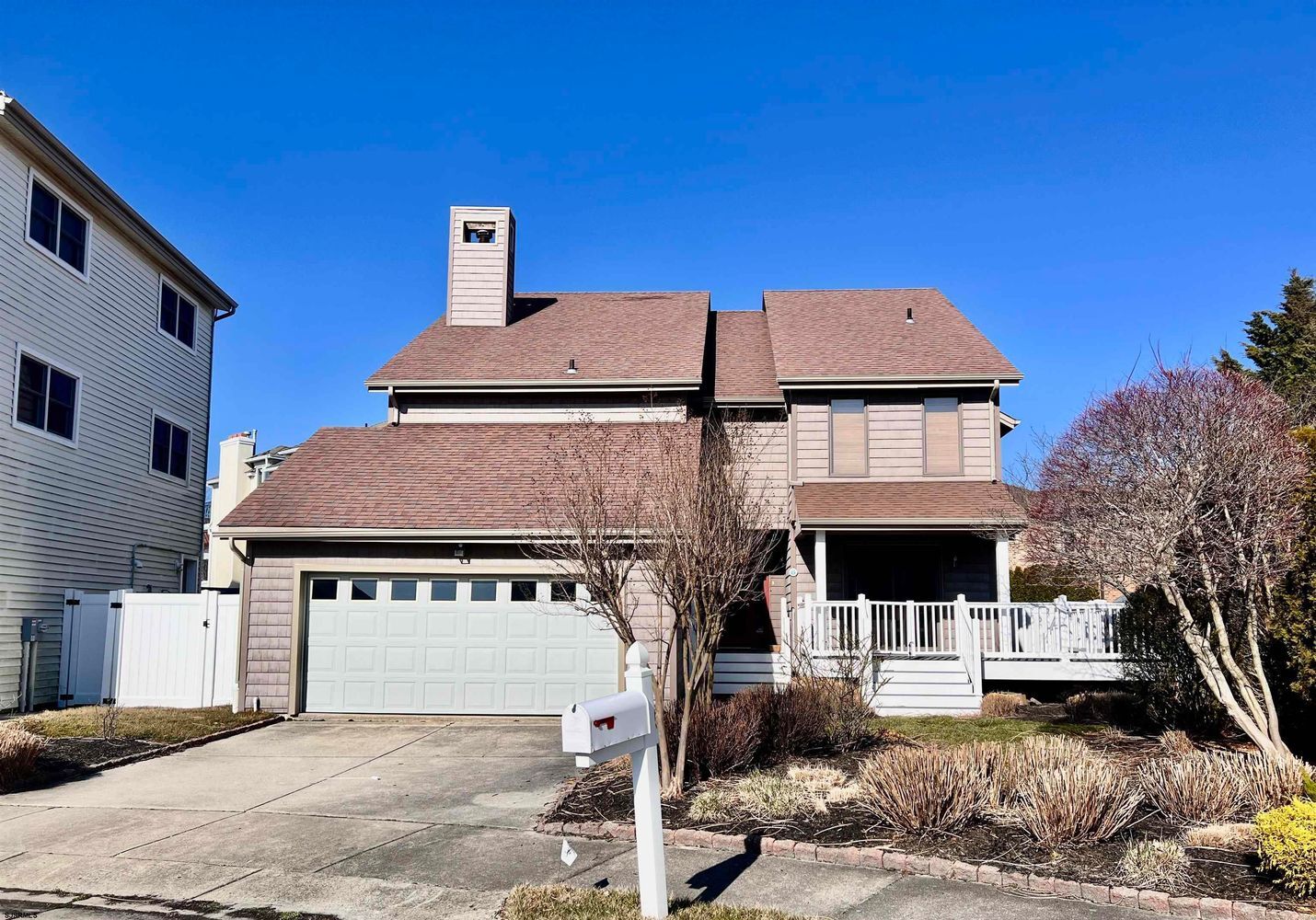 Building Photo - 6 Brunswick Ct