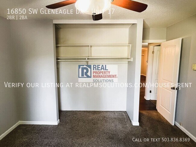 Building Photo - 16850 SW Gleneagle Dr