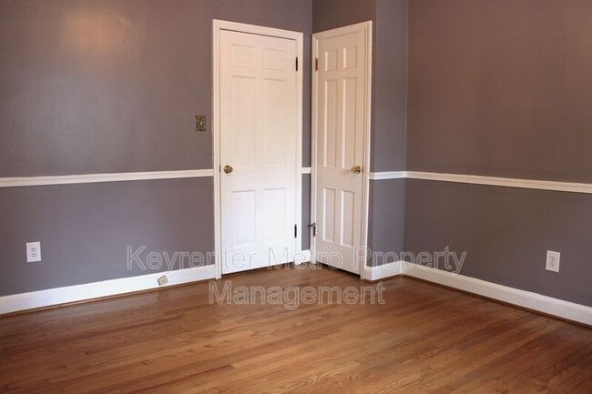 Building Photo - 9201 Fort Foote Rd