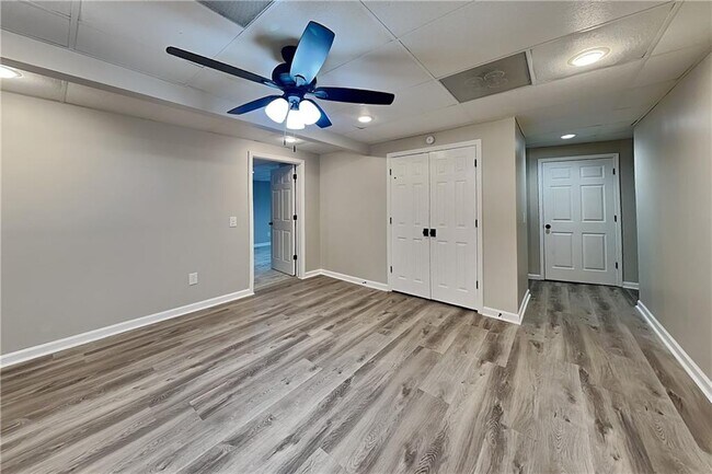 Building Photo - 2798 Beddington Way