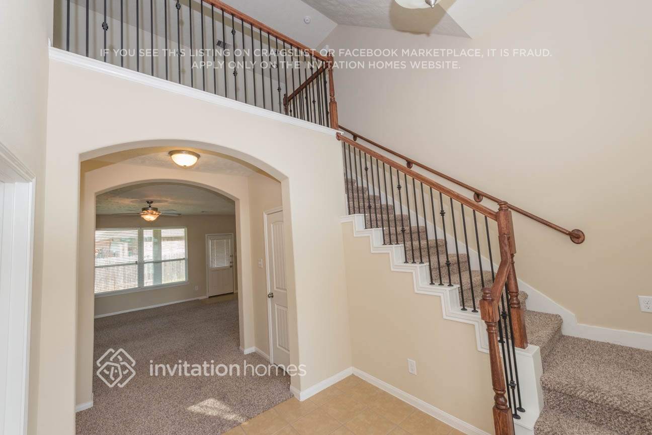 Building Photo - 30706 Basil Trace Dr