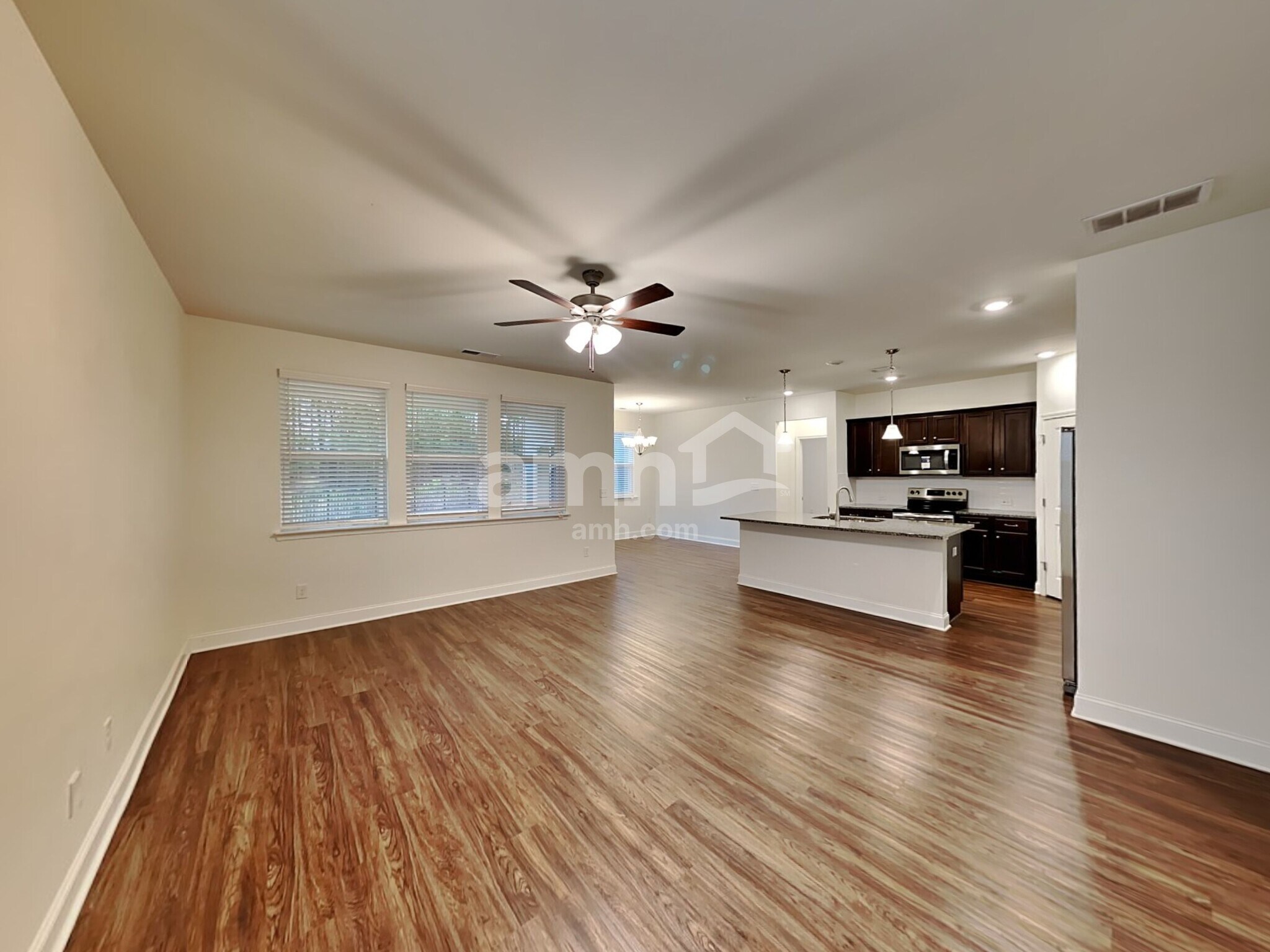 Building Photo - 2854 Chapel Hill Rd