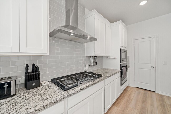 Building Photo - 1332 Tan Gable Ln