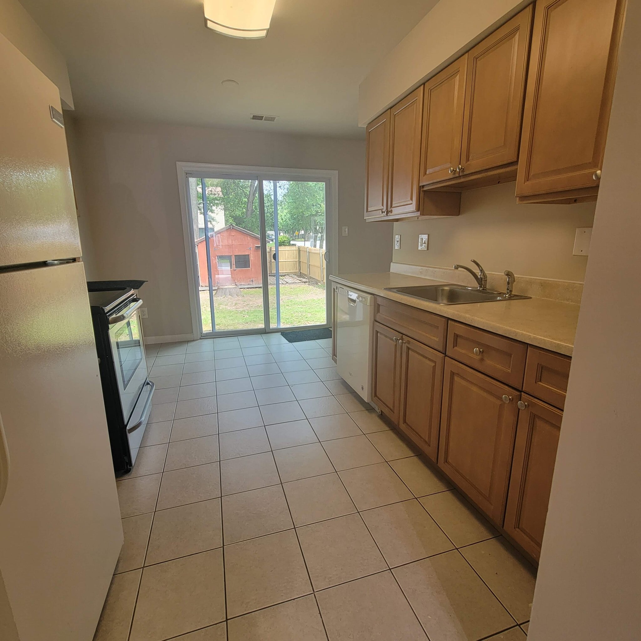 Building Photo - 3381 Ryon Ct