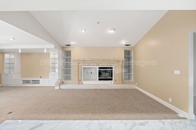 Building Photo - 4204 Explorer Ct