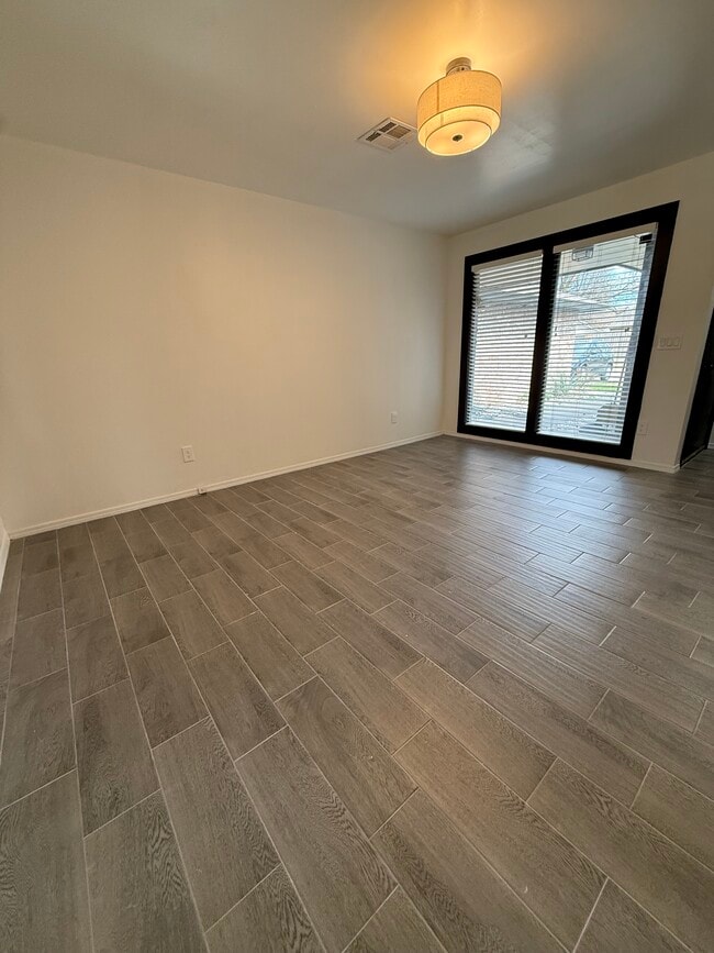 Building Photo - 4204 NW 51st St