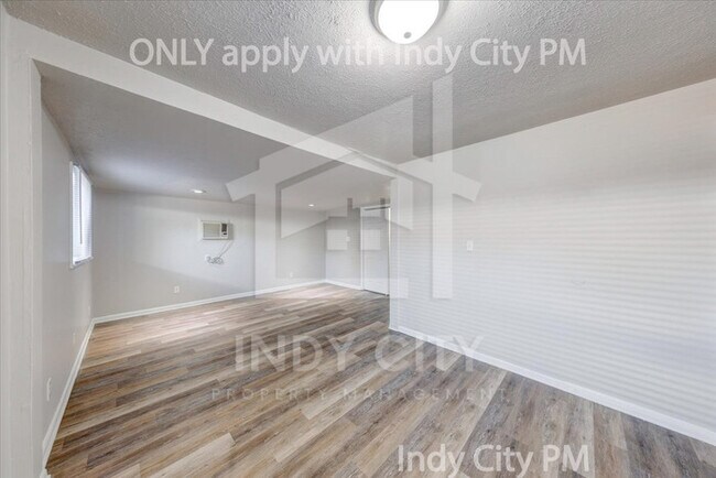 Building Photo - 3916 W 30th St