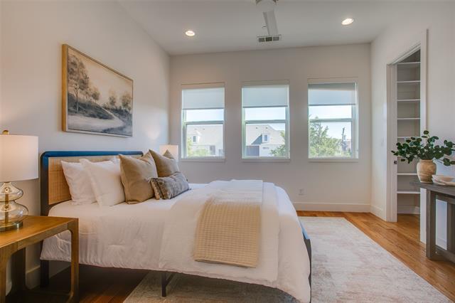 Building Photo - 5711 Bryan Pkwy