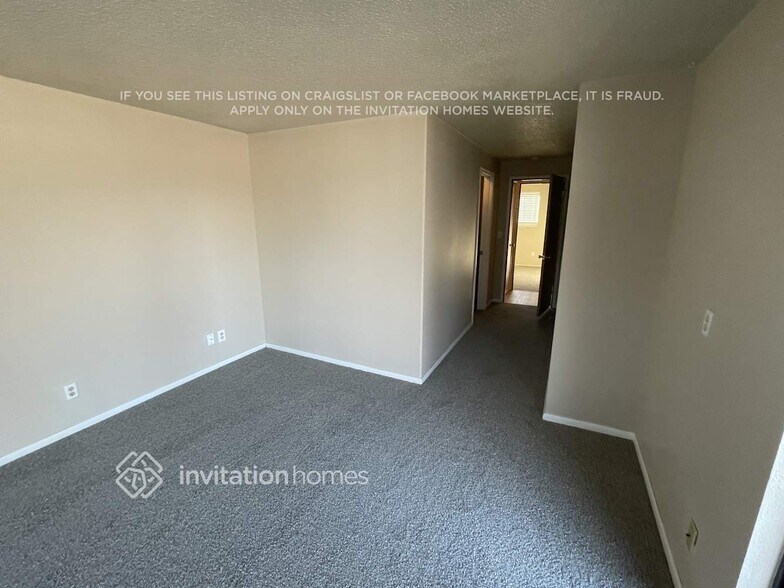 Building Photo - 5017 N Lexington St