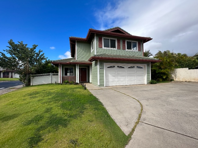 Building Photo - 40 Hooheno St