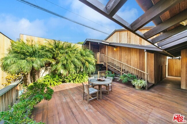 Building Photo - 24542 Malibu Rd