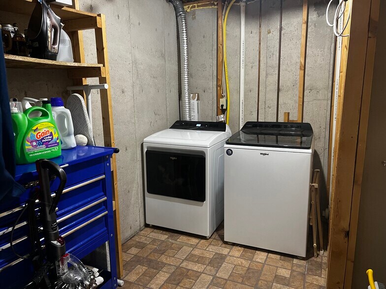 Laundry Room - 3685 Deep Haven Dr