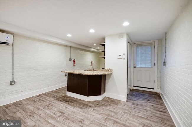Building Photo - 1029 Euclid St NW