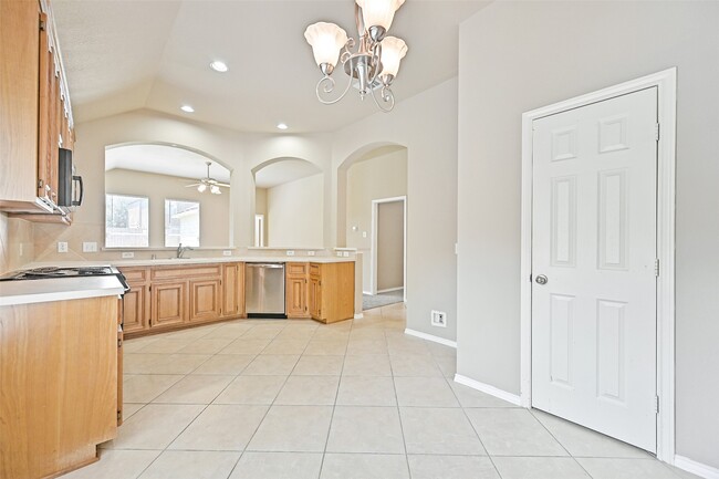 Building Photo - 3258 Gladewater Ln