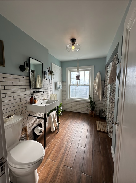 Building Photo - 61 Norwood Ter