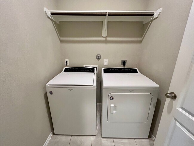 Building Photo - 12626 Alta Vista