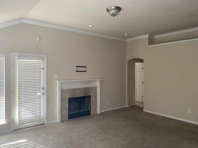 Building Photo - SUPER HOME IN SENDERA RANCH!