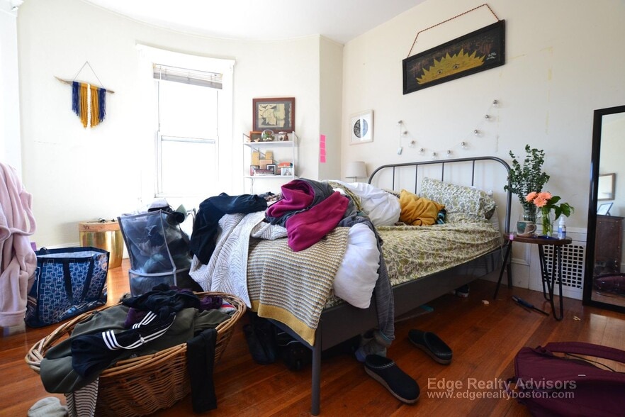 Building Photo - 505 Washington St