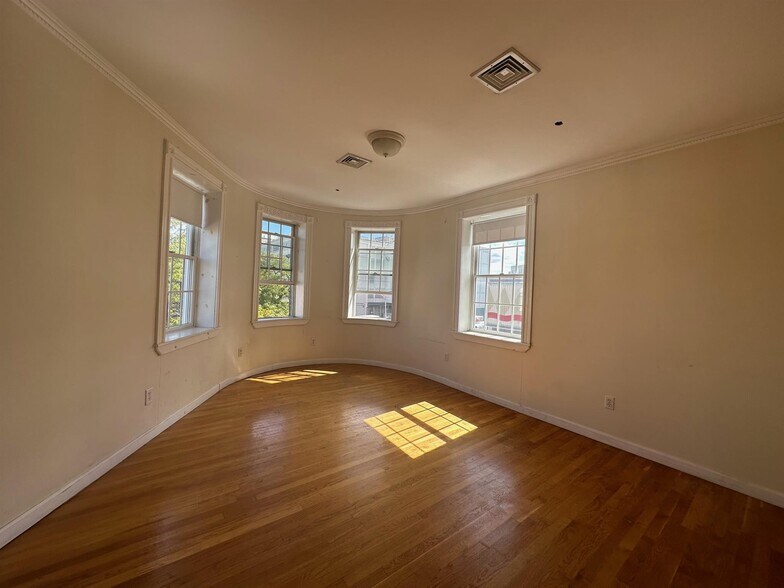 Building Photo - 4 Bishop Richard Allen Dr