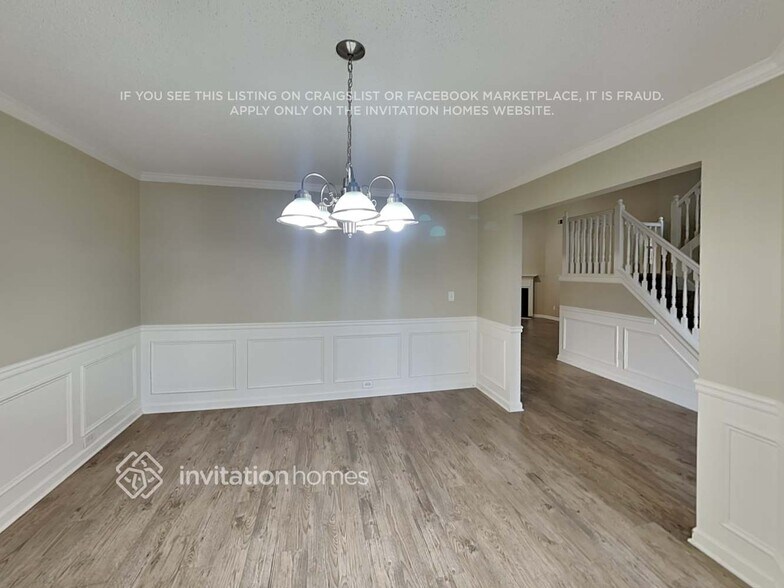 Building Photo - 1923 Tulip Petal Rd